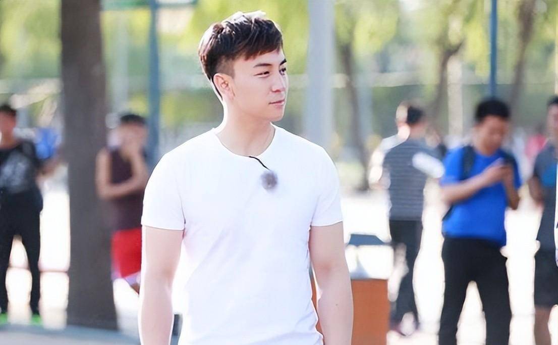 这三位实力证明自己_郝劭文_释小龙_观众