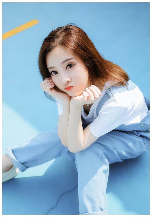 冯提莫:从网红女主播到疑似辣妈,生活变迁记!_质疑_态度_梦想