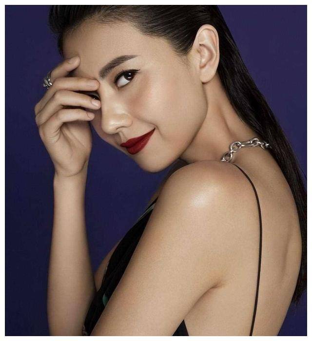 男神心目中的完美女神高圆圆终揭英雄到底