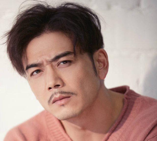 原创37岁杨烁隐藏了9年的老婆原来是大家熟悉的欧阳老师