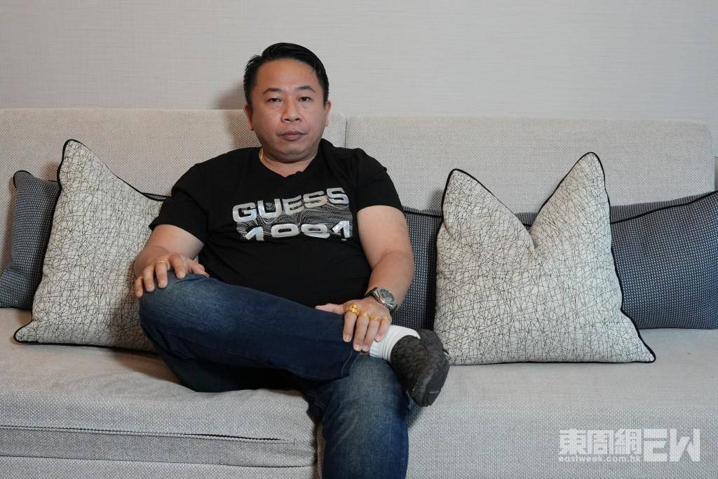 香港知名和尚遭亲弟举报:偷偷食肉多年_谭伟雄_鹿湖_胞弟