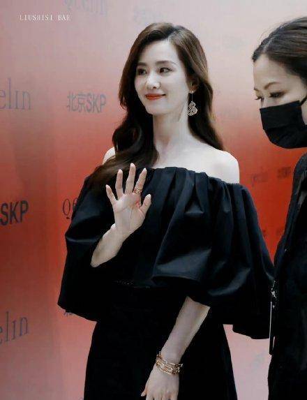 原创刘诗诗美貌杀我活动生图绝了姐姐不愧是女明星