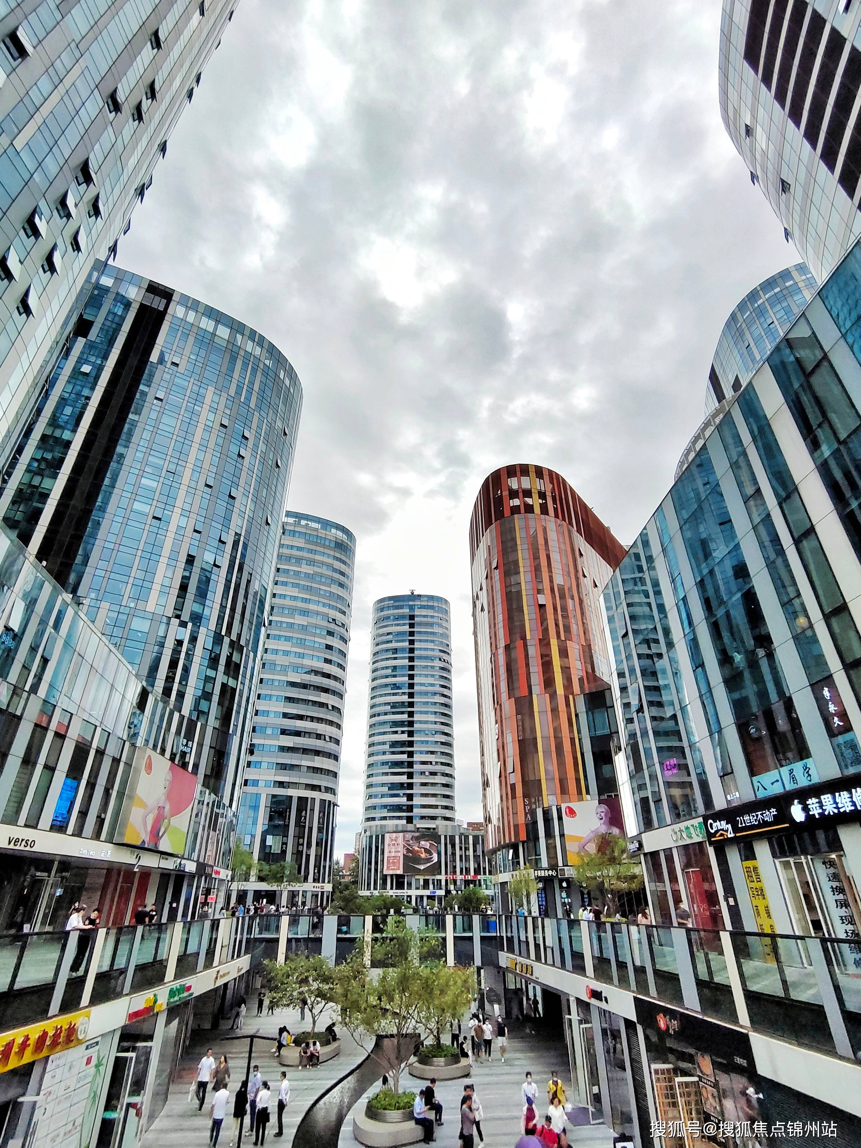 北京朝阳区三里屯soho写字楼招商联系方式招商中心电话租赁中心电话