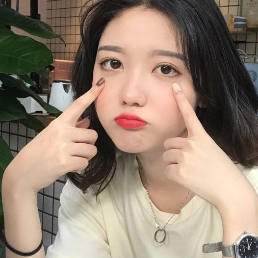 女生有这4个特征,是男生眼中的气质型美女!特别第4个,撩汉无数