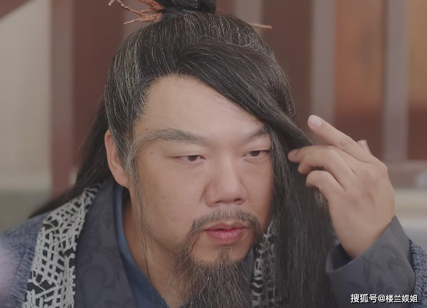 原创赵本山都救不了的古装喜剧凭啥被武林外传导演赌赢了