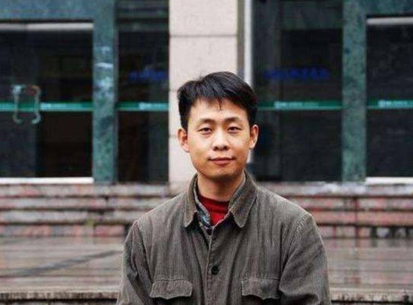 他8岁经历现实版"死神来了",跑10年龙套,43岁夺得金鸡奖影帝_张译赖