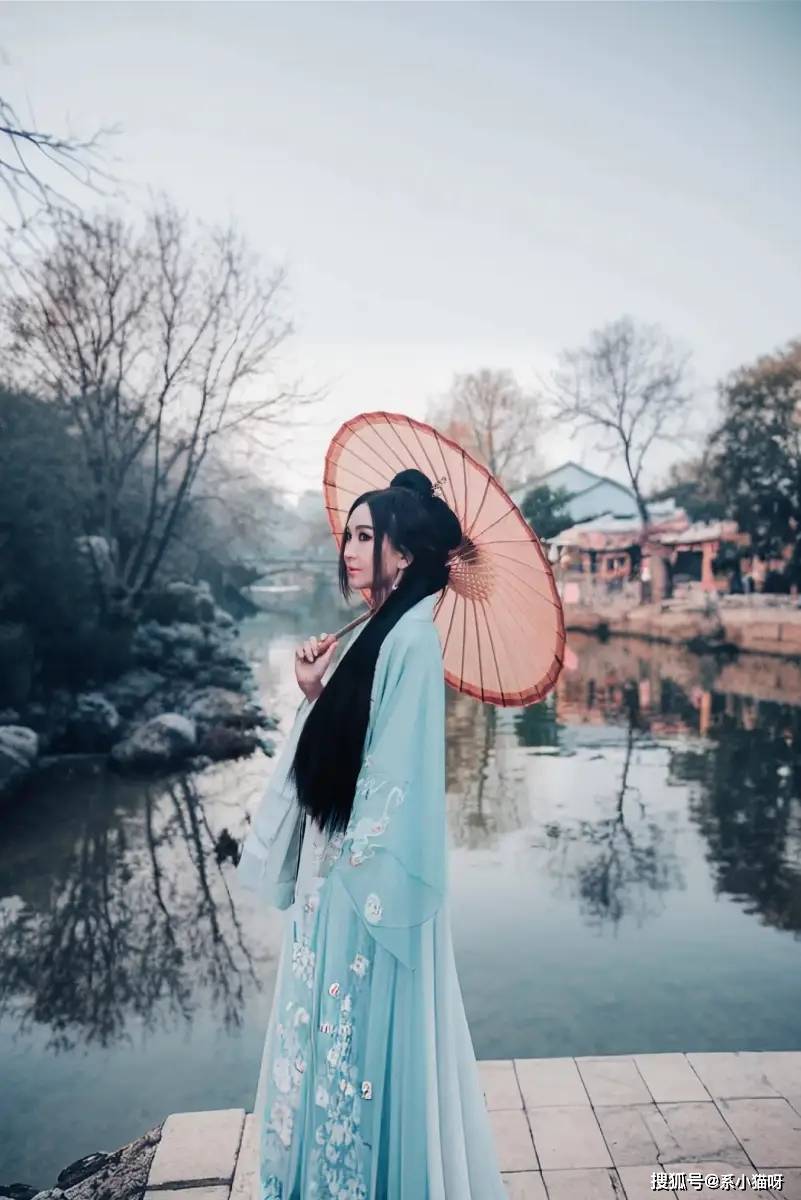 原创温碧霞西施造型曝光长发如瀑散发婀娜气质