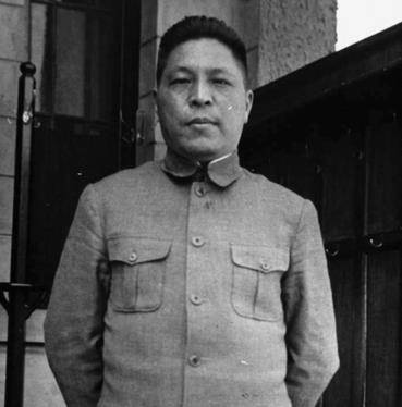原创1942年洛阳男子发现枯井有新土报警后挖出失踪的豫东专员