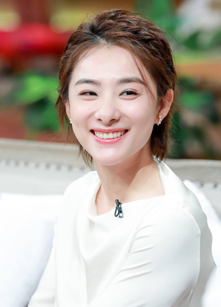 奥运冠军刘璇:退役后转型当演员,41岁生二胎,如今过得怎么样?