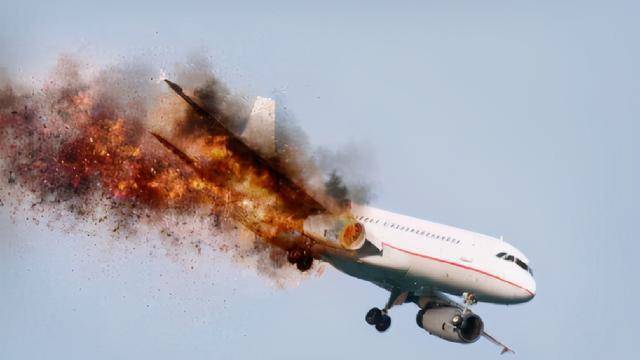 故意关闭发动机,飞机坠入大西洋,217位乘客遇难_航班_事情_从美国