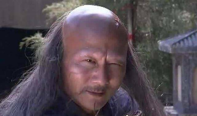 从这一点来看,高升泰的话隐藏着两个含义:其一,自己只不过是因为投机