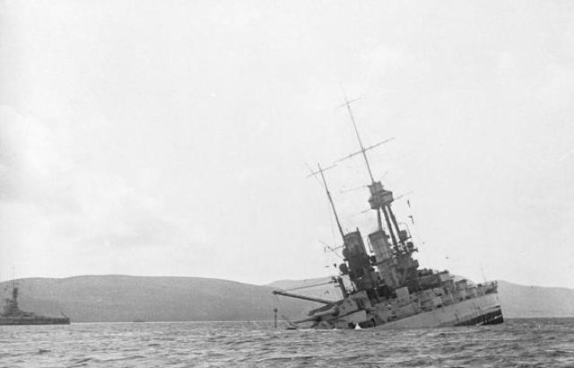 海军战舰为什么要在船底造通海阀?这对军舰有什么用处