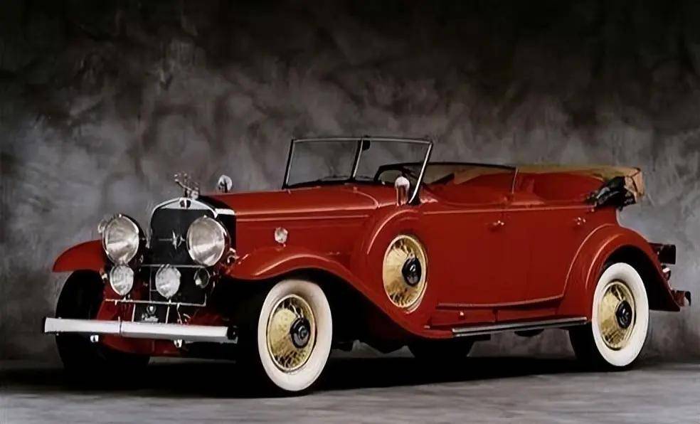 19世纪30年代末期,通用汽车旗下的旗舰凯迪拉克成为了美国历史上打造