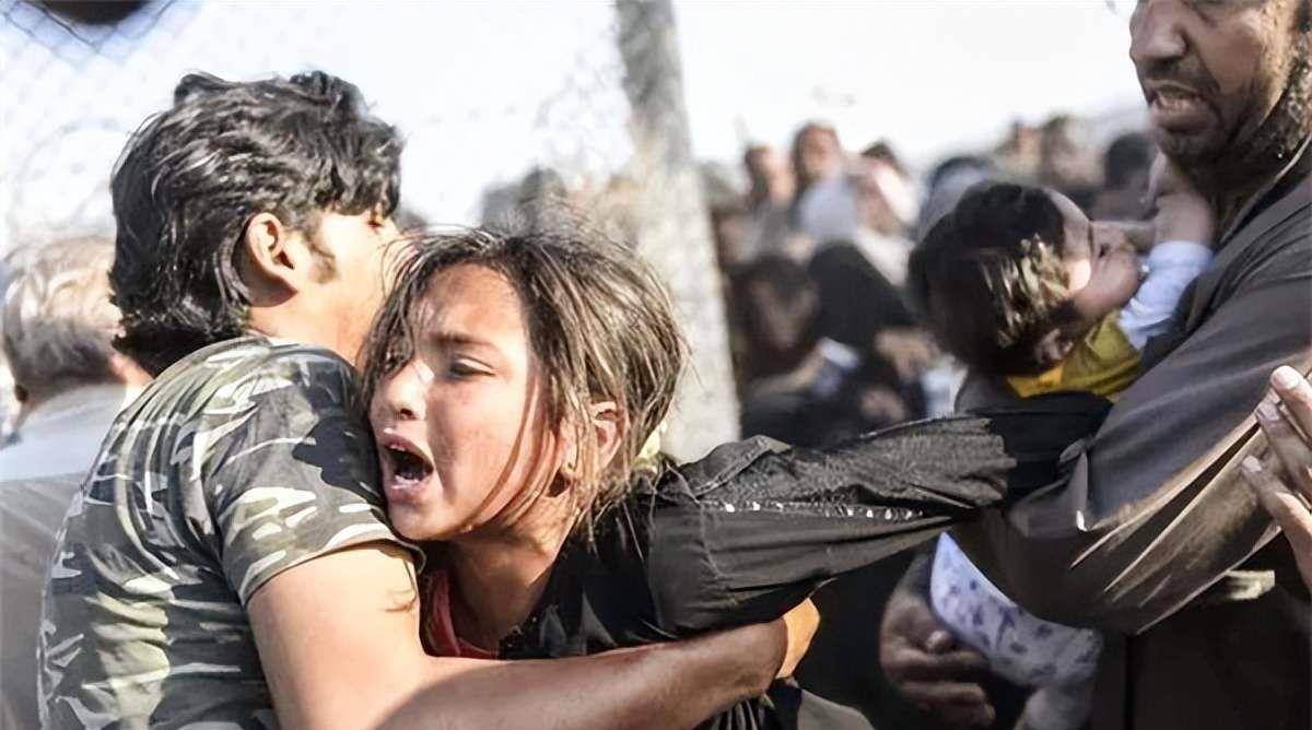 案例:叙利亚战女孩在黑市被明码标价带走,比二手冰箱都便宜_战争_生活