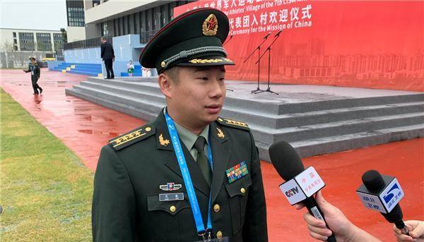 奥运冠军因女友诈骗5800万"被迫退役",销声匿迹8年后今成大校_肖钦