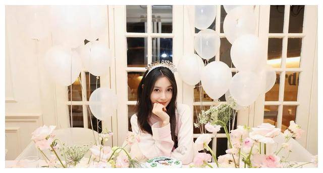 原创angelababy庆生与父母同框庆生疑云揭秘整容真相揭晓