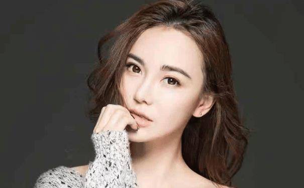 原创除了外形条件特别好李方丁的声音也很好听是一个很有能力的人