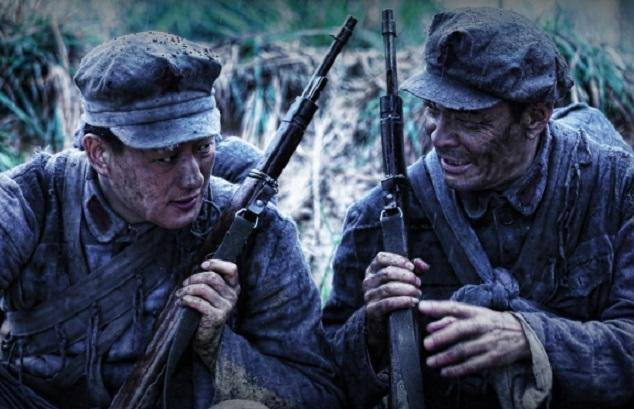 再读《金色的鱼钩》:一小碗鱼汤,却盛满了先烈们的"辛酸"!_万里长征_