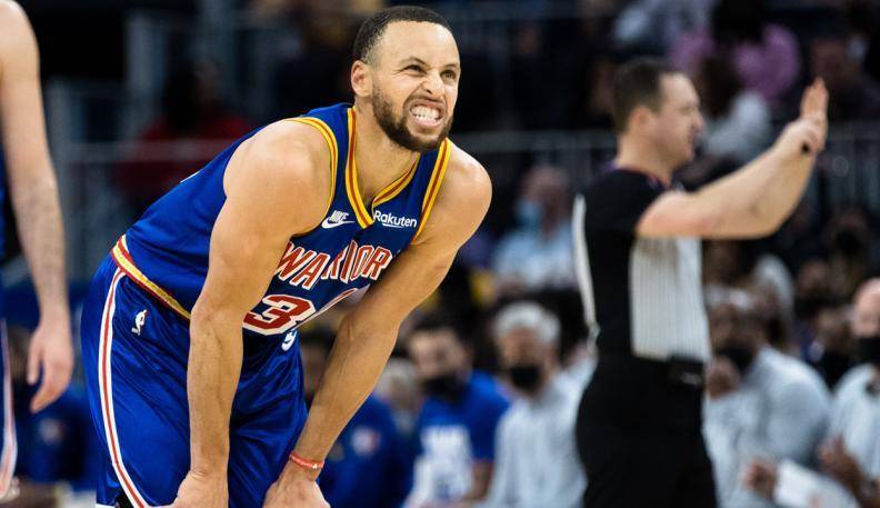 仅一夜勇士向洛瑞抛去橄榄枝库里不满球队表现将提前复出