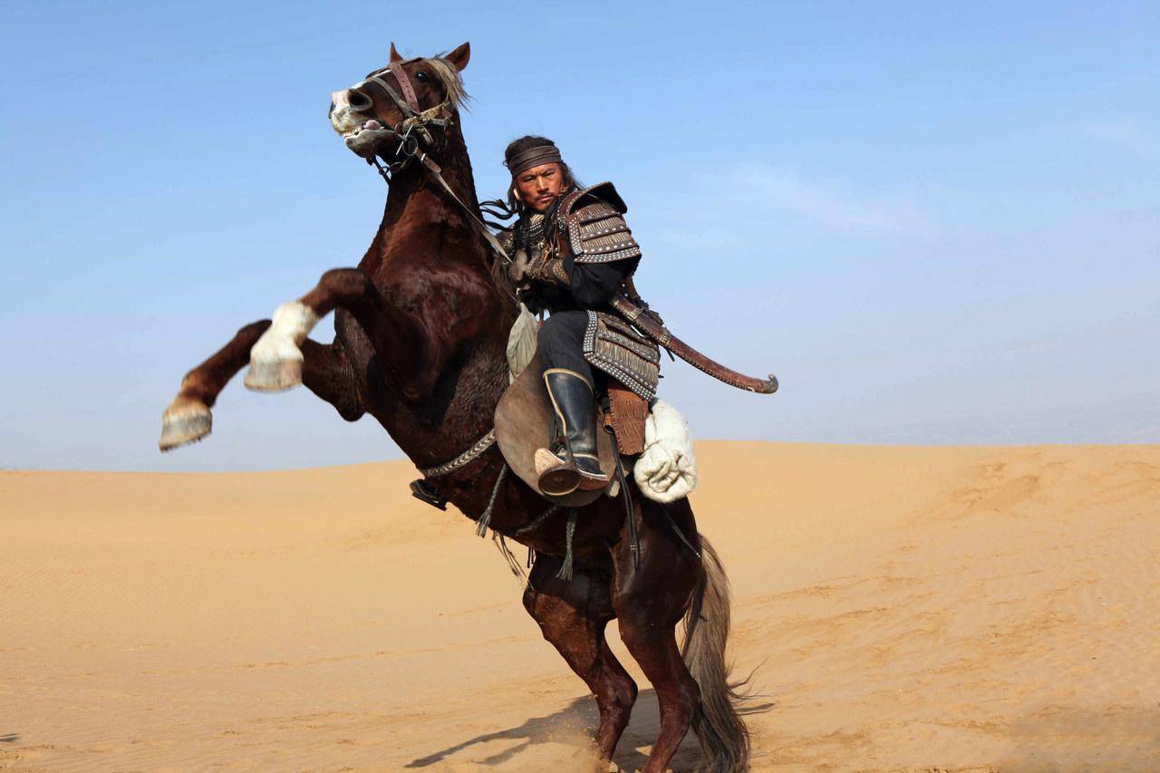 顺手救回一小随从,却没想到给匈奴制造一可怕对手_常惠_单于_使节