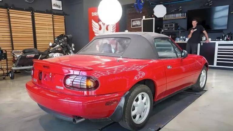 里程仅2400公里的初代mx-5即将出售,卖多少钱合适?_搜狐汽车_搜狐网