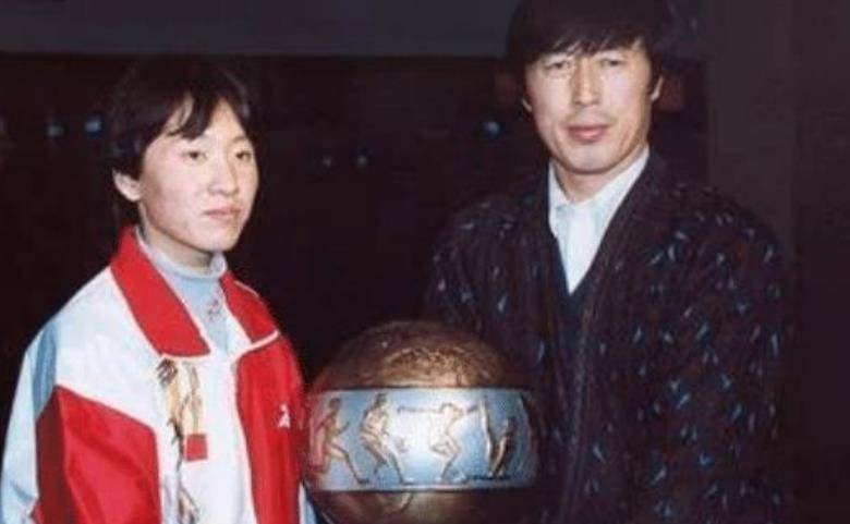 1993年,世界田径锦标赛斯图加特站,我们女田径运动员王军霞,曲云霞