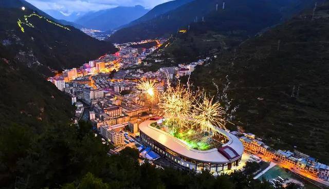 四川有个"小城市",常住人口仅有12万人,却曾担任过省会城市_康定市