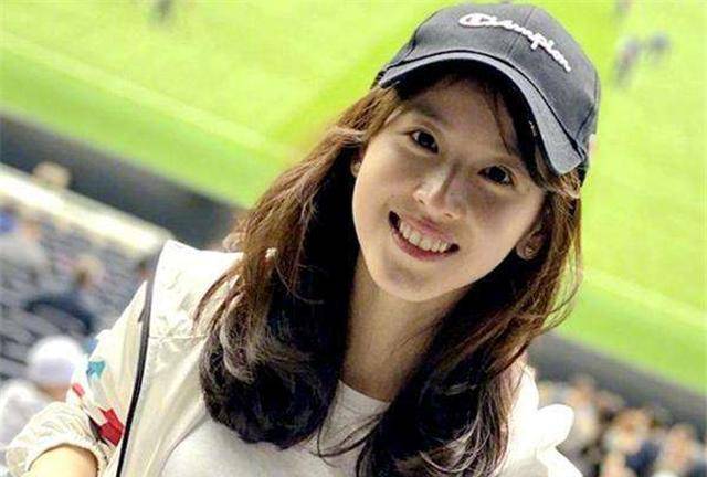 原创章泽天进阶史她可不是豪门小白兔她的野心藏在眼界里