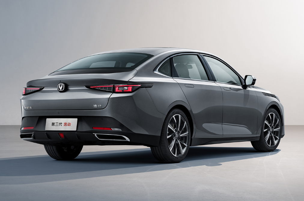 全新一代长安逸动官图发布:车辆设计方案与逸达完全相同_搜狐汽车