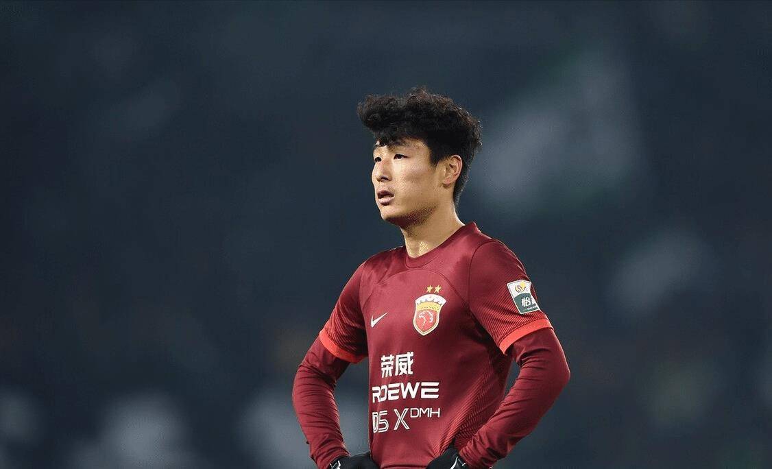 原创激进变化赢得好评浪射的武磊为何打满全场锋无力凸显引援不利