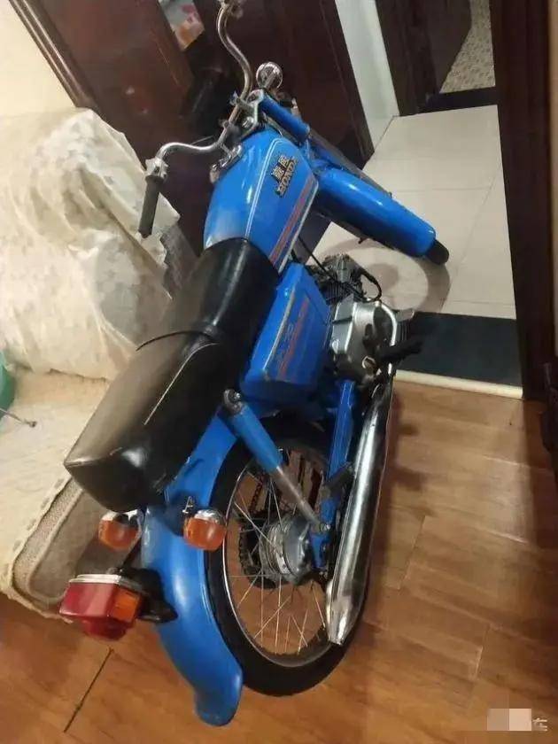 八九十年代,那些曾在国内销售,但很稀缺的摩托车