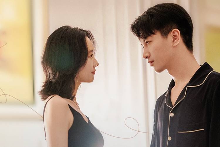 《小日子》3/14这部剧是由欧豪,李一桐领衔主演,以及刘奕君等一众戏骨