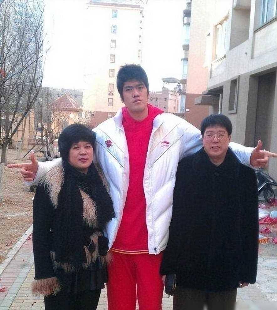 97米女篮巨人,公婆很喜欢,还为她拆_李晓云_梁天云_大庆