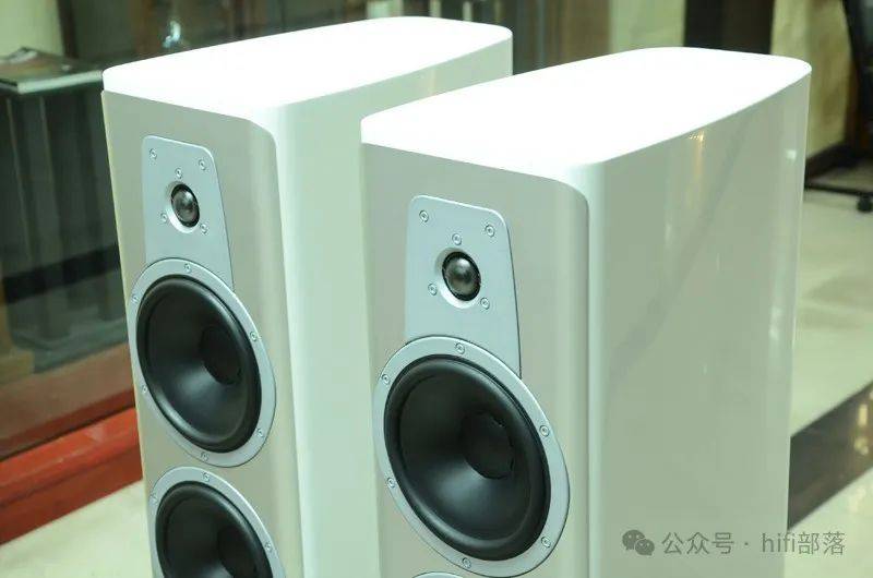 丹麦丹拿dynaudiocontour30轮廓30落地音箱