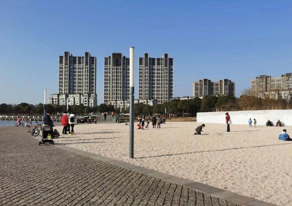 原创上海嘉定新城留云公园四季如画