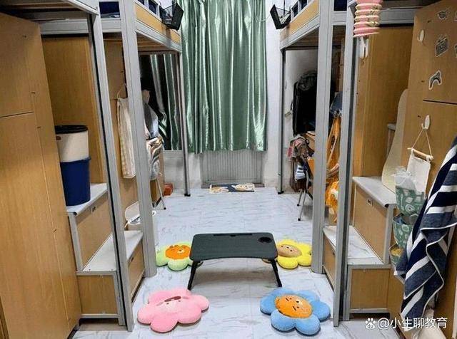 原创大学生宿舍内卷网友直接羡慕家长却不淡定这还能学习吗