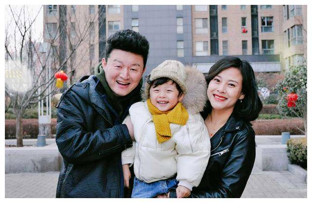 平凡女演员新生活,完美婚姻创造幸福家庭_郝文婷_角色_张磊