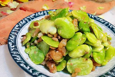 春季这豆要给孩子吃,增强孩子记忆力,促进骨骼发育,长高个_蚕豆_润滑