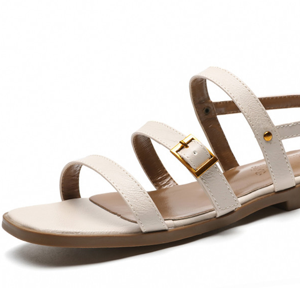 今夏流行的平底凉鞋舒适又美丽上脚也能带来时尚优雅