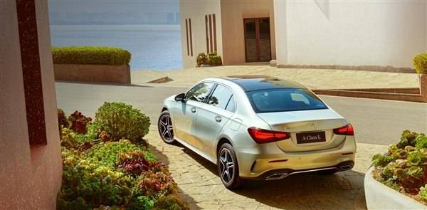 新款奔驰a级上市 年轻人的第一台星徽三叉标_搜狐汽车_搜狐网