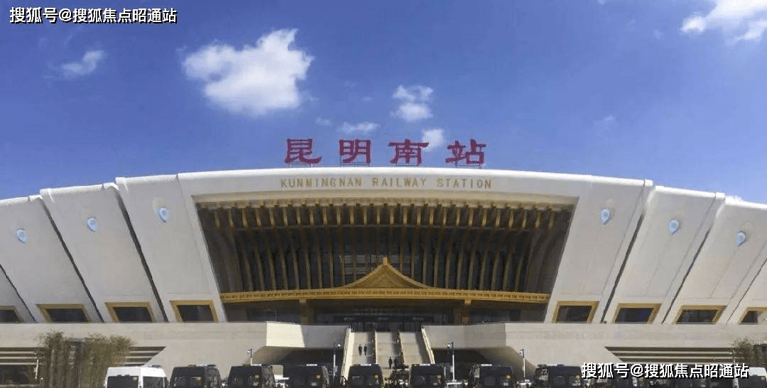 高绿化,低密度,品质住宅,南北通透,多面采光交通配套:地铁1号线白龙潭