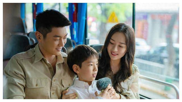 霍思燕全家尝麻辣烫妹妹拜扎丸子头嗯哼渐似杜江