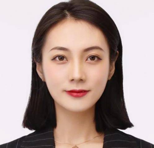 原创拍证件照时记住这四个心机打扮不p图也能美出新高度