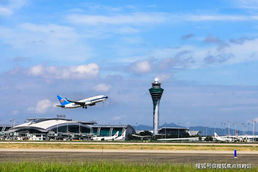 作为中国门户三大国际航空枢纽之一,白云机场在国际航空运输评级组织