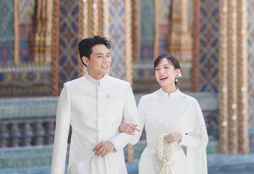 泰国明星夫妇pattie与dan打卡nic