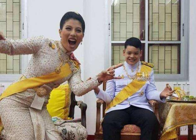 与苏提达王后亲如母子,却要求48岁生母跪拜_拉米_王储_提帮功王子