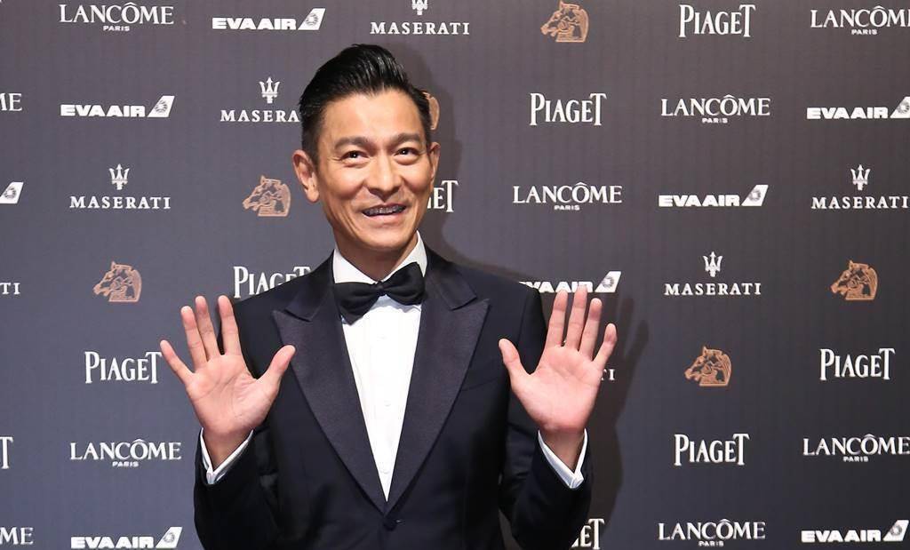 拍戏迟到又失控惹怒刘德华 天王撂狠话不再合作这女星_小林_向华强