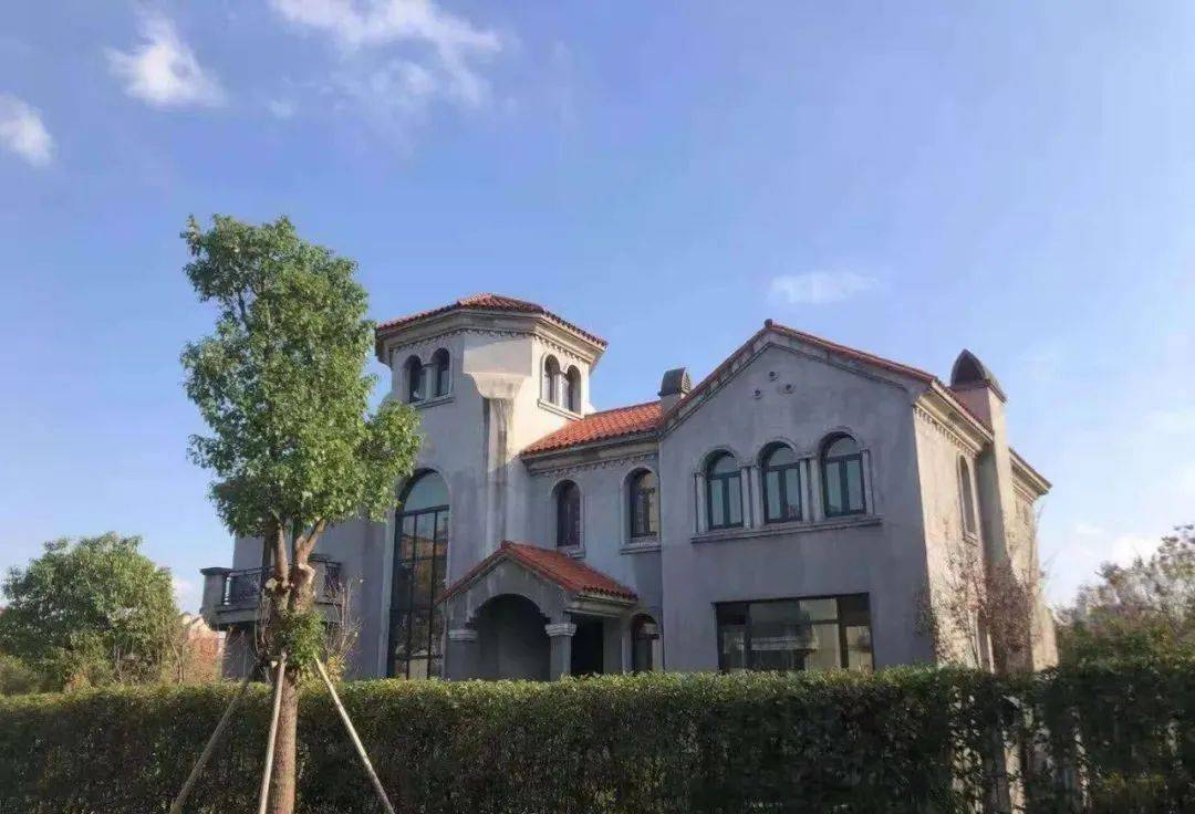 新虹桥首府别墅