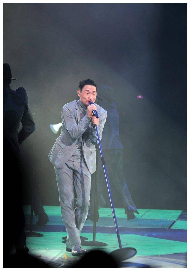 63岁张学友不幸病倒紧急取消上海3场演唱会官方已发布通告