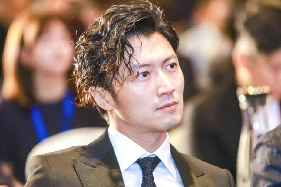 《披哥4》阵容流出,又见两个准c位,8人加盟希望大,小沈阳值得_谢霆锋